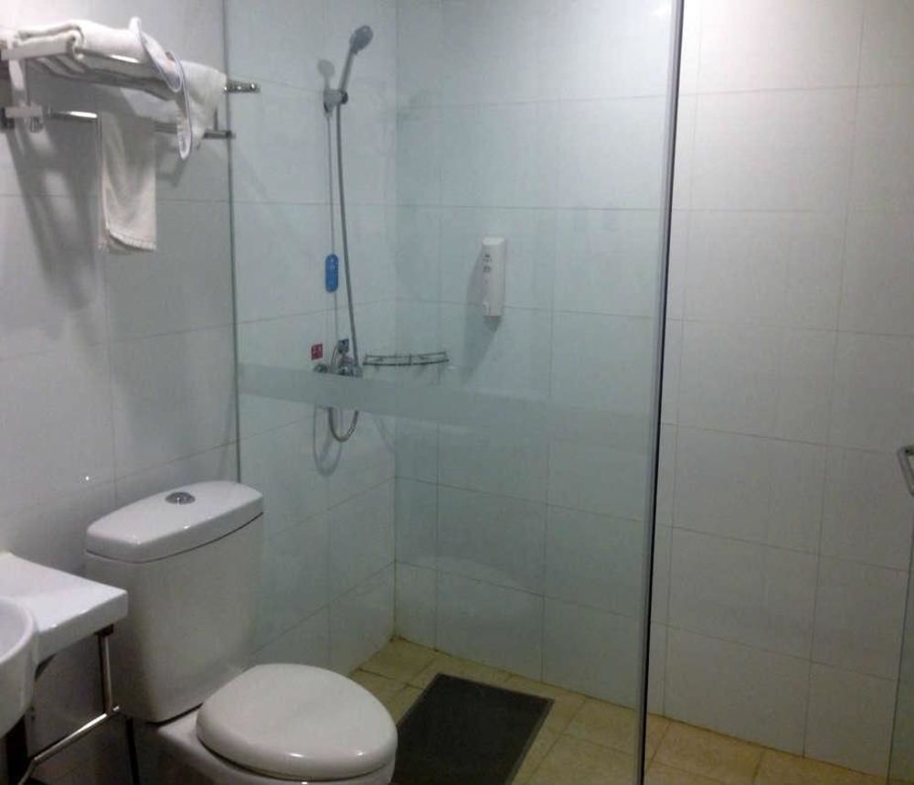 Hanting Express Qingdao Chengyang District Government Buitenkant foto